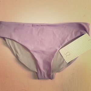 Lululemon swimsuit bottoms